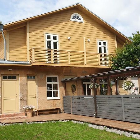 Taevas Kuelalistemaja Hotel Voru Exterior photo